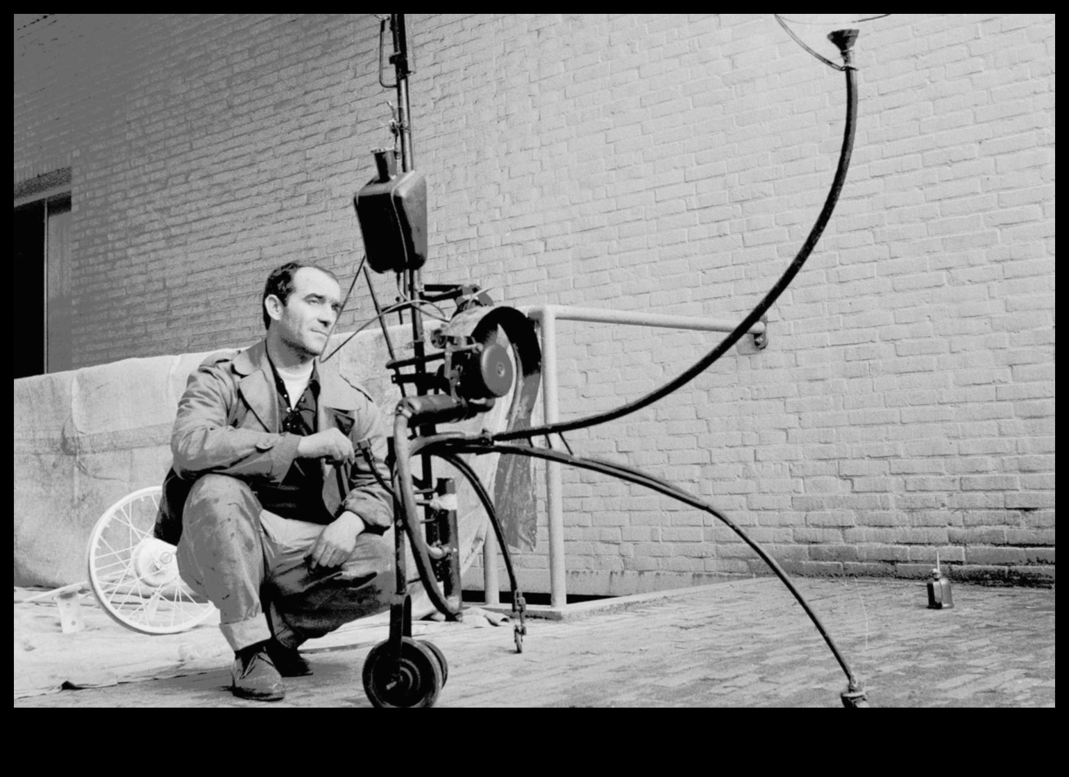 الفن الحركي فن الحركة والحركة في النحت الأمريكي 2 الفن الحركي: الحركة والحركة في النحت الأمريكي