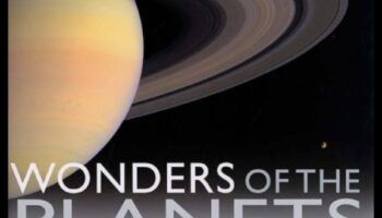 التقويم النجمي: استكشاف عجائب الكواكب لمدة عام