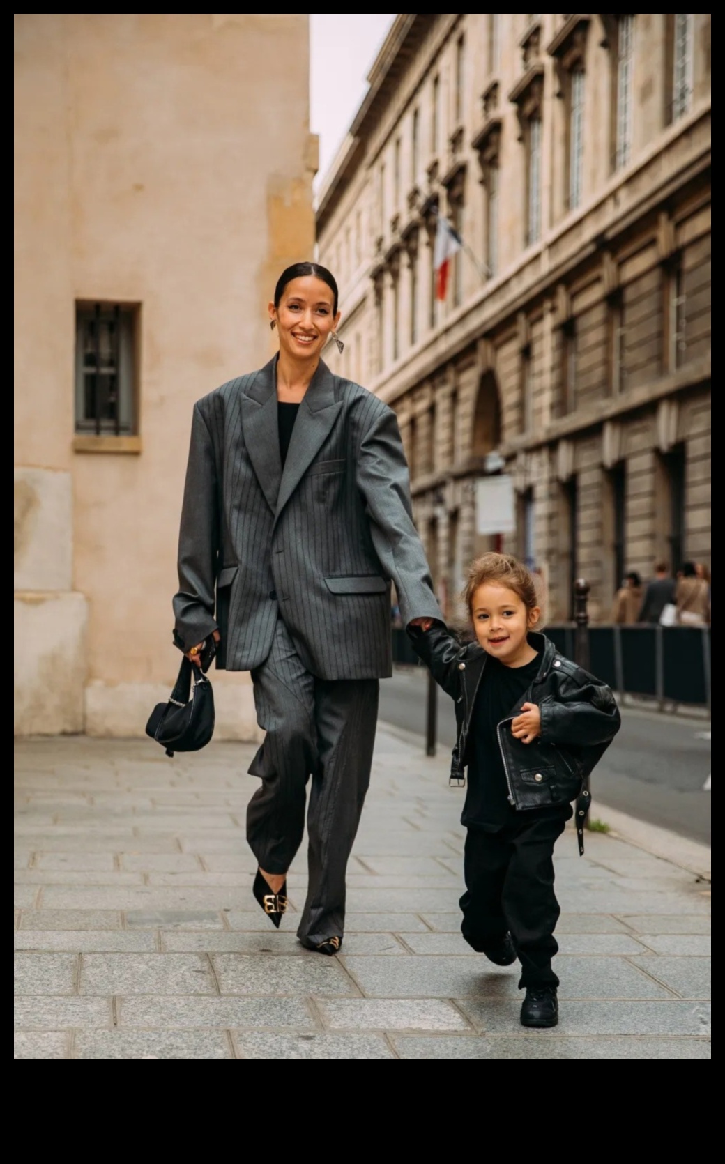 كاجوال رائع: إتقان الأناقة المريحة في 5 أزياء أنيقة